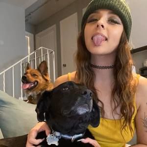 Meet your Posher, Alissa